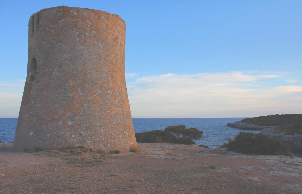 Aina Villa Cala Pi  Bagian luar foto